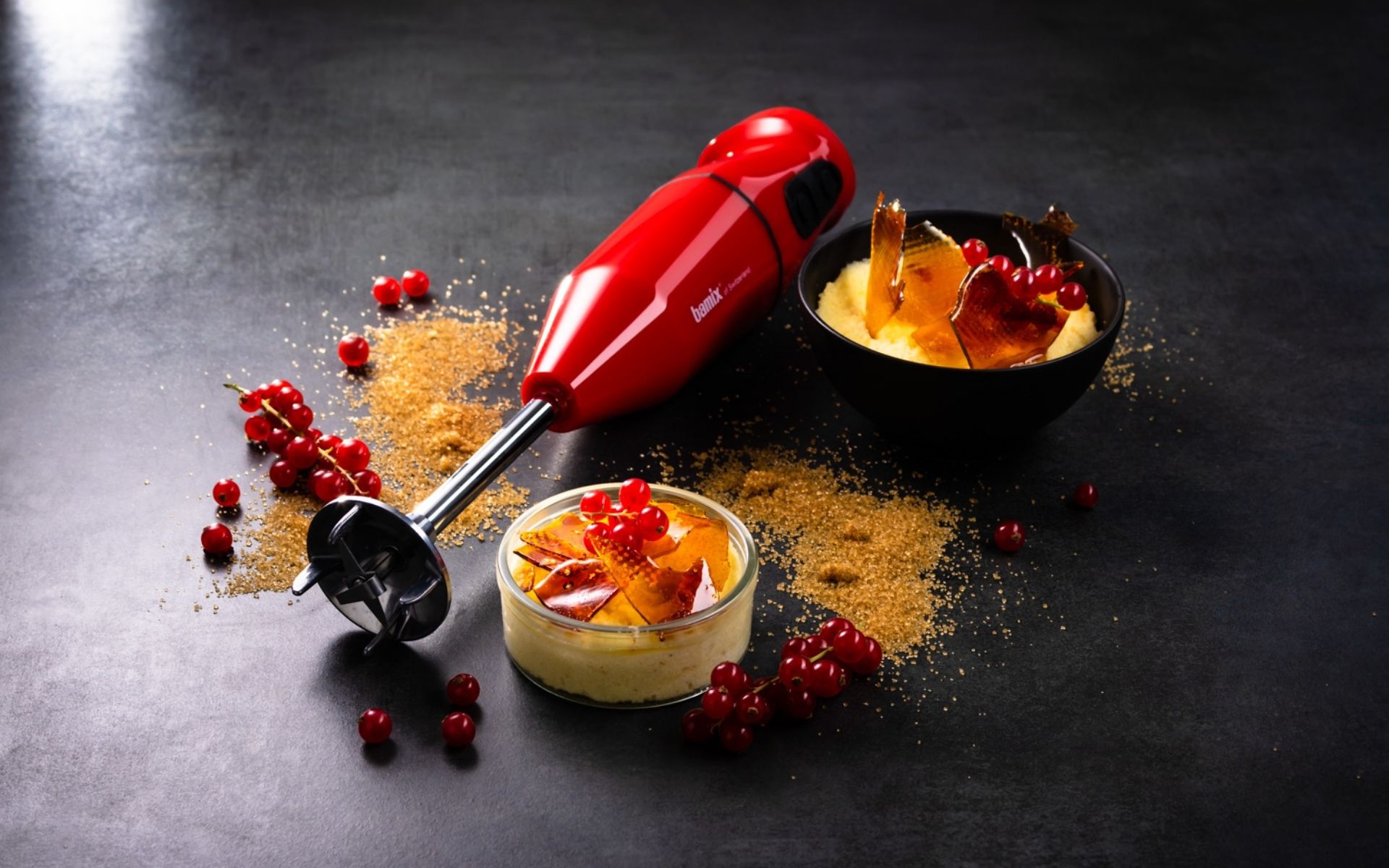 Smoothie, zupy, sosy – jeden blender, setki możliwości w kuchni